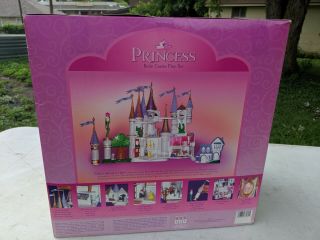Disney Vintage Princess Belle Castle Play Set.  Beauty & The Beast Nib