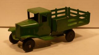 Vintage Wyandotte Green Pressed Steel Flat Bed Stake Truck / Fairly Cond.