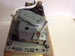 Vintage Frigidaire Cookmaster Clock Timer 9957132.  Box45 & 52 2