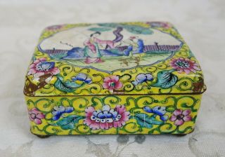 Antique 19th Century Chinese Canton Enamel on Copper Trinket Box Woman and Child 3