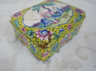 Antique 19th Century Chinese Canton Enamel on Copper Trinket Box Woman and Child 4