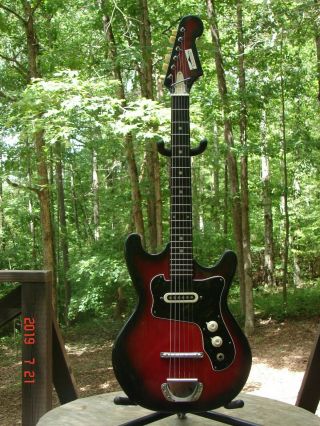 Vintage Morse Redburst Electric Guitar With Case From The 1960 