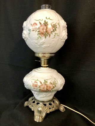 Vintage Gwtw Gone With The Wind Milk Glass - Puffy Roses Hurricane Lamp
