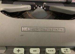 Vintage Hermes 3000 Portable Pica Typewriter With Case 5