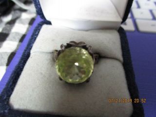 VINTAGE MEXICO HUGE CITRINE LIME GREEN TALL STERLING SILVER RING MID CENTURY 4