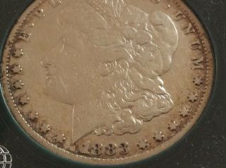 1883 CC Morgan Silver Dollar (Vintage CoinWorld Case) Coin.  3004 3