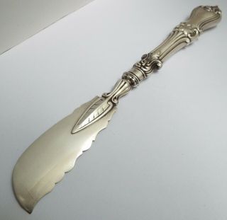 STUNNING DECORATIVE ANTIQUE VICTORIAN 1857 STERLING SILVER BUTTER KNIFE SPREADER 4