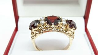 Vintage 9ct Yellow Gold Garnet and Pearl Ring 4