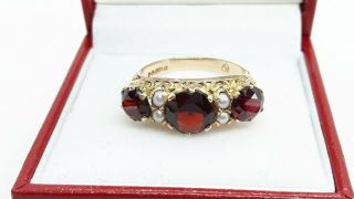 Vintage 9ct Yellow Gold Garnet and Pearl Ring 5