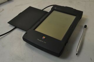 Vintage Apple Newton MessagePad 2100,  no charger - rare - 2