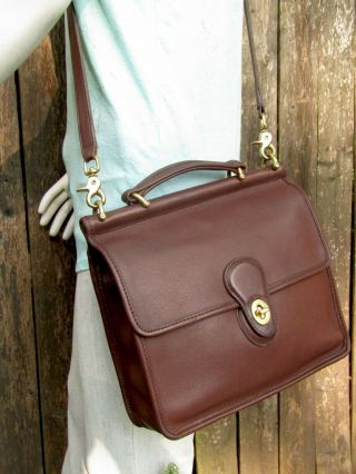 Vintage Coach Bag Messenger In Mahogany Brown Leather Coach Crossbody