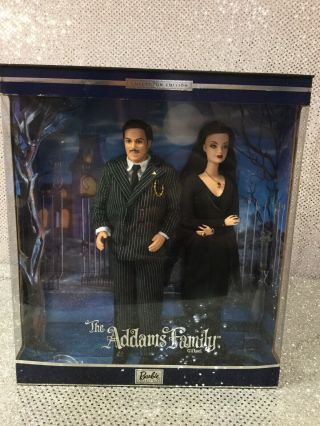 The Addams Family Gift Set Barbie Dolls Collector Edition 2000 Nrfb Mattel 27276