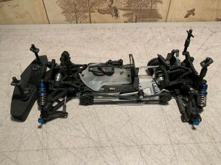 Vintage 1/10 Scale Nitro Sedan Rolling Chassis (Display Model/New) 2