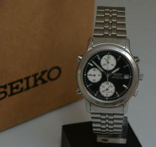 Seiko Panda 7t32 - 6d70 Chronograph Alarm Watch Vintage