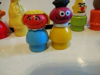 Old Vintage 1974 Sesame Street Fisher Price Little People Set Incl HTF people 3