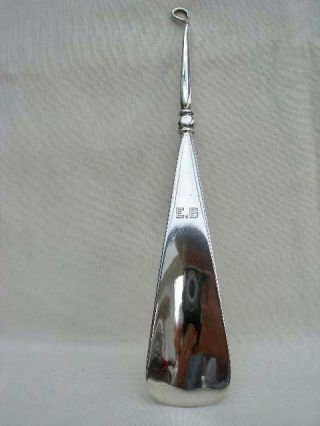 A Good Quality Hallmarked Solid Silver Combination Shoe Horn & Button Hook. 4