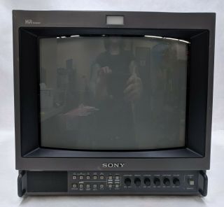 Sony PVM - 14M4U Trinitron Color CRT Monitor Retro Gaming Vintage 2