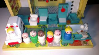 Vintage Fisher Price Little People 931 Play Family Hospital 100 Complete,  Ex