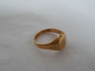 Vintage 18 ct Solid Gold Signet Ring - 10 Grams - REF831 4