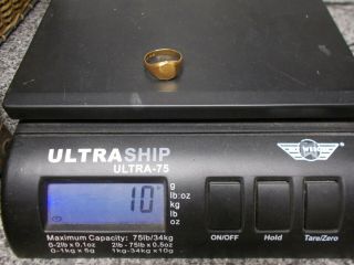 Vintage 18 ct Solid Gold Signet Ring - 10 Grams - REF831 9