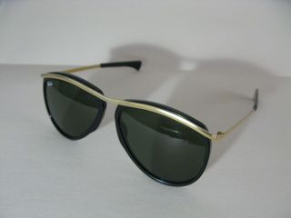 Ray Ban Vintage Bausch & Lomb Rare W0641 Gold Olympian Aviator Sunglasses 5 1/4