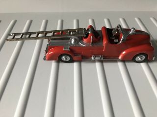 Vintage Hubley Kiddie Toy 463 Metal 7 1/2 " Fire Engine Toy W Revolving Ladder2