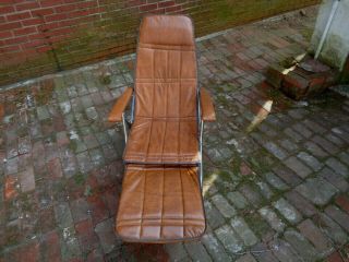 VINTAGE OUTDOOR LEATHER LAWN CHAIR FOLDING MOD METAL RECLINING LOUNGE FOOT REST 2