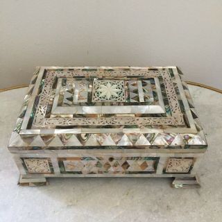 Vintage Carved Abalone & Mother Of Pearl Mosaic Inlaid Trinket/dresser Box Rare