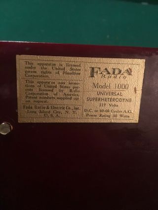 Vintage Fada Model 1000 Catalin Bullet Radio 3