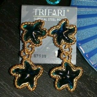 Wonderful Trifari Tm Signed 2 1/2 Inch Blue Lucite Starfish Pierced Earrings