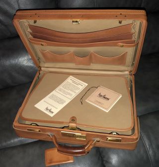 Hartmann Belting Leather International Travel Briefcase A9 Vintage Vtg