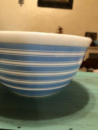 Vintage Rainbow Pyrex Blue 6