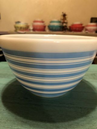 Vintage Rainbow Pyrex Blue 8