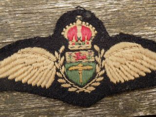 Vintage WW2 RAF PILOT QUALIFICATION Embroidered ' Wings ' Cloth Badge 2