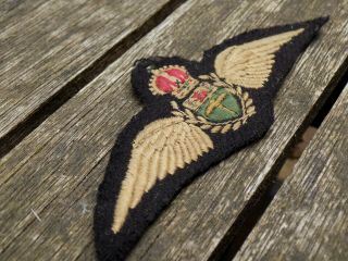 Vintage WW2 RAF PILOT QUALIFICATION Embroidered ' Wings ' Cloth Badge 3