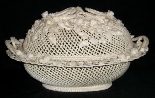 Irish Belleek Vintage 4 Strand Covered Basket