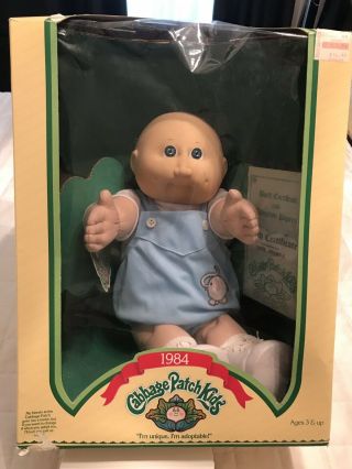 VINTAGE 1984 CABBAGE PATCH DOLL IN THE BOX CECIL JOSHUA with adoption papers 3