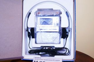 Vintage NOS 1982 Sony M - 80 MicroCassette Player Recorder w/ AM/FM Radio Walkman 11