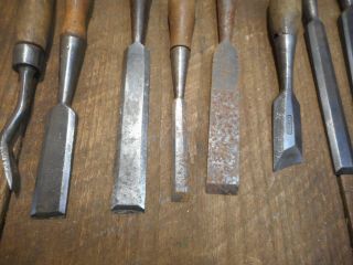 L4379 Vintage & Antique Wood Chisels - Some need TLC - 2 Stanley,  Etc 3