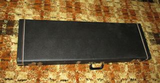 Vintage Rickenbacker hardshell bass case ca.  1976 2