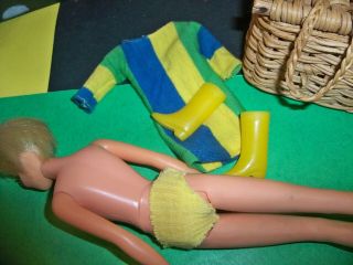 Vintage Twiggy doll in her orig.  blue/yellow/green dress & yellow courege boots 8