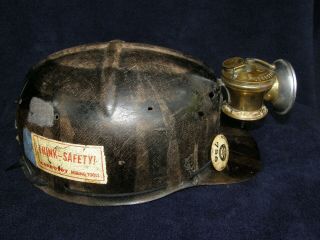 Msa Comfo Cap Coal Miner Helmet&partial Autolite Carbide Lamp,  Umw 850 Badge - Vtg