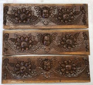 Set Of Three Carved Oak Panels 17 Th Century