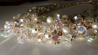 VTG VENDOME 1950 ' S INCREDIBLE CUT CRYSTAL LUCITE PEARL WIDE BIB NECKLACE 16 