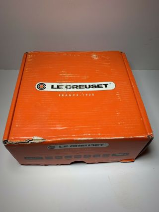 Vintage Le Creuset E Round Dutch Oven Blue Enamel Cast Iron with Lid 4.  5 Qt 8