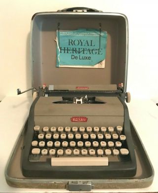 Royal Aristocrat Typewriter 1960 Vintage W/case No Key