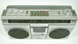 SANYO M9935K AM - FM - SW Stereo Cassette Vintage Boombox 4