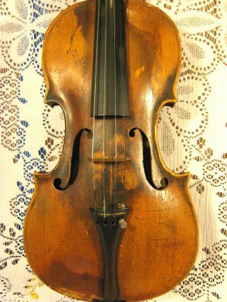 Old Antique Unlabeled Violin 4/4 In Case With Bow