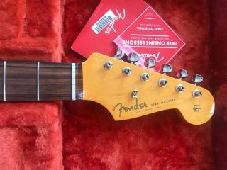 Fender Vintage 60s Ri Lacquer Nitro Stratocaster Strat Neck,  Tuners