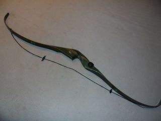 Vintage Recurve Archery Fred Bear Magnum Bow